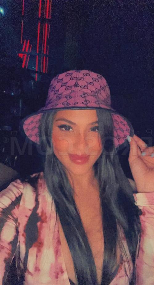 Anna Esohe 27, Sverige