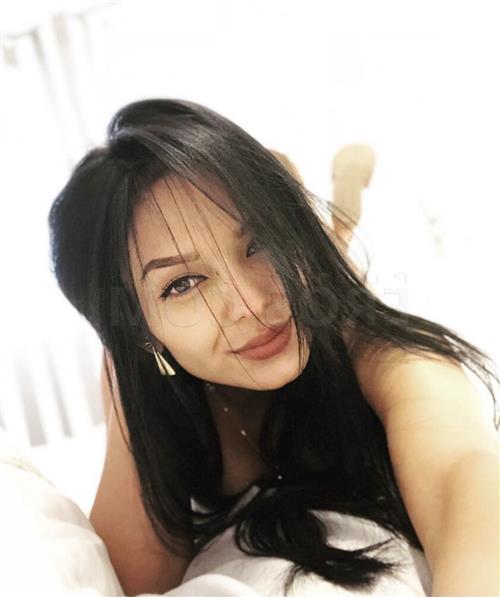 Avishri 23, Sverige